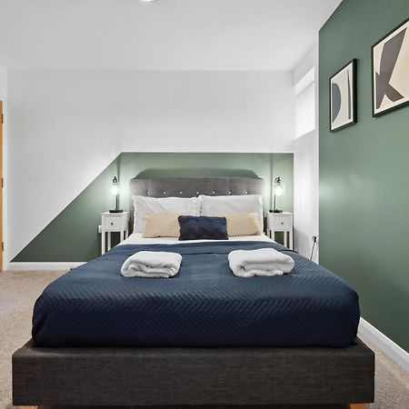 Corinium Lodge - Town Centre Apartment Cirencester Εξωτερικό φωτογραφία