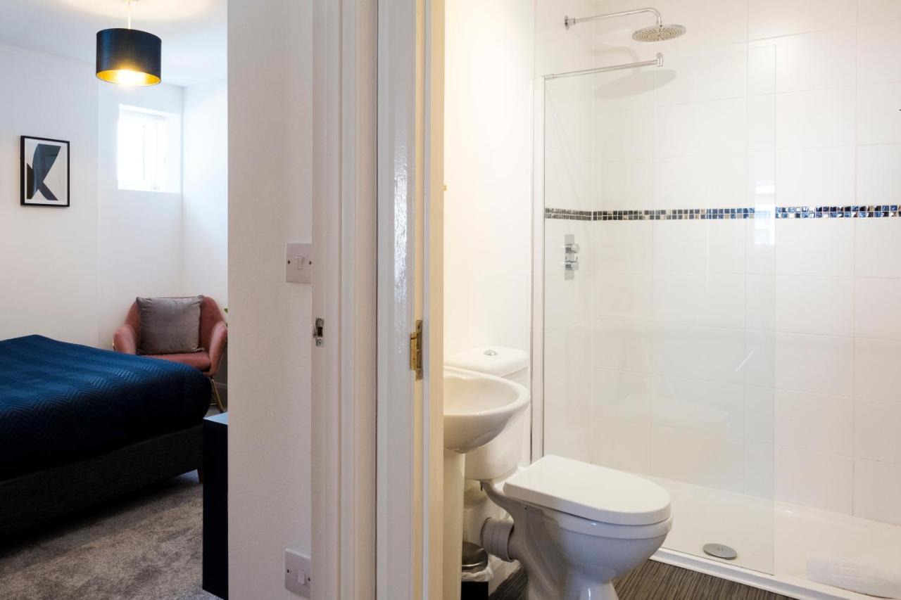 Corinium Lodge - Town Centre Apartment Cirencester Εξωτερικό φωτογραφία