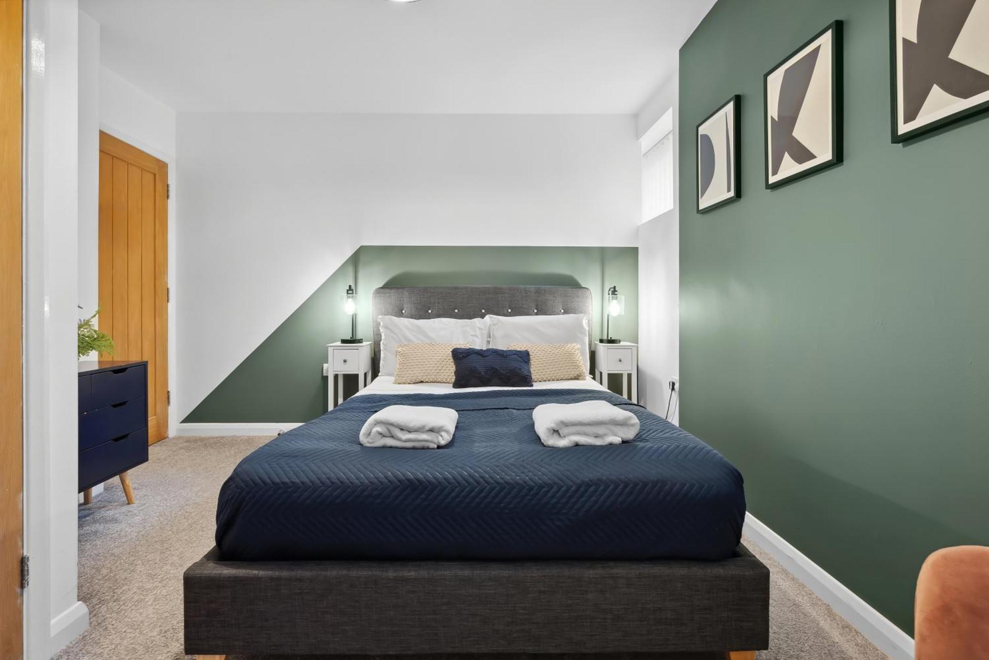 Corinium Lodge - Town Centre Apartment Cirencester Εξωτερικό φωτογραφία