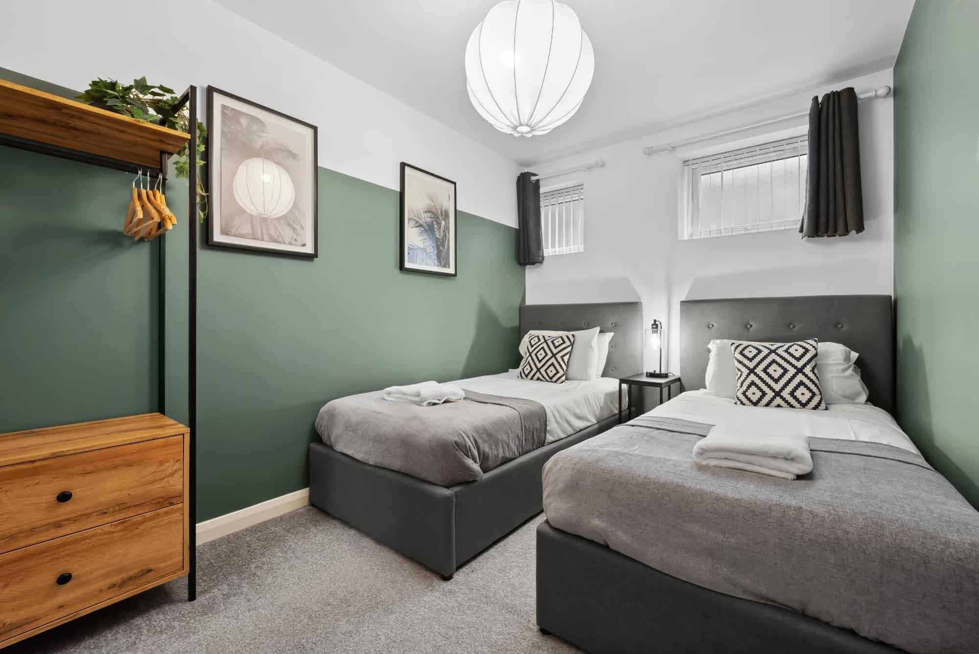 Corinium Lodge - Town Centre Apartment Cirencester Εξωτερικό φωτογραφία