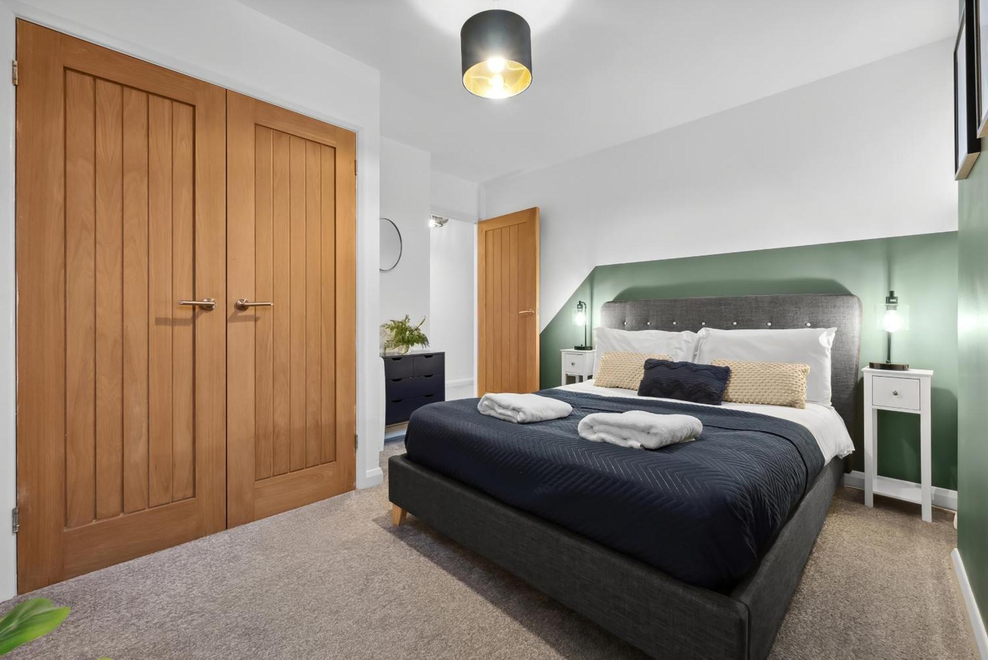 Corinium Lodge - Town Centre Apartment Cirencester Εξωτερικό φωτογραφία